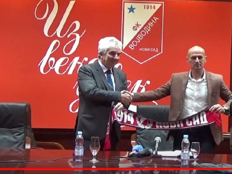 VESELINOVIĆ: DA JE LAKO, NE BIH BIO OVDE VESELINOVIĆ: DA JE LAKO, NE BIH BIO OVDE
