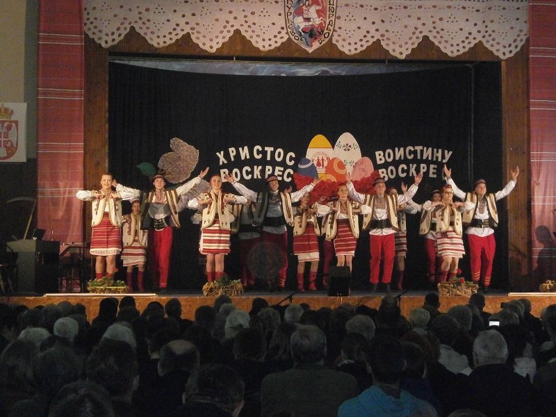 ШАРЕНИЛО НА БИНИ НА УСКРШЊЕМ КОНЦЕРТУ – ШАРЕНЇДЛО НА БИНИ НА ВЕЛЬКОНОЦНИМ КОНЦЕРТУ ШАРЕНИЛО НА БИНИ НА УСКРШЊЕМ КОНЦЕРТУ – ШАРЕНЇДЛО НА БИНИ НА ВЕЛЬКОНОЦНИМ КОНЦЕРТУ