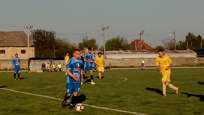FK OMLADINAC : OFK SIRIG 0:2 FK OMLADINAC : OFK SIRIG 0:2