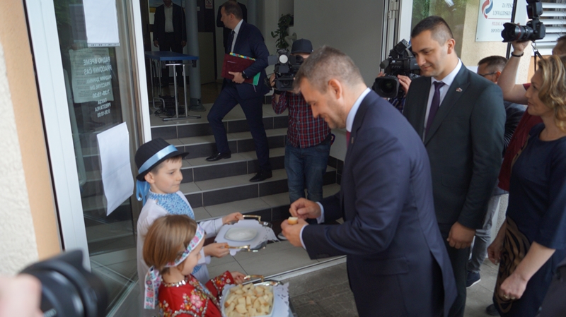 CENJENI GOSTI U PETROVCU – CTENÍ HOSTIA NÁVŠTEVA V PETROVCI CENJENI GOSTI U PETROVCU – CTENÍ HOSTIA NÁVŠTEVA V PETROVCI