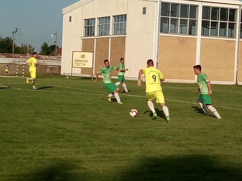 FK OMLADINAC : FK FRUŠKOGORAC (4:3) – VIŠE OD IGRE FK OMLADINAC : FK FRUŠKOGORAC (4:3) – VIŠE OD IGRE