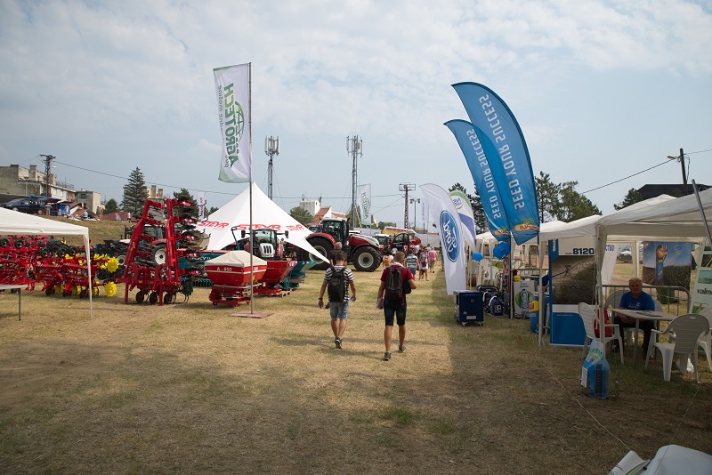 7. „POLJO-FEST“- NOVI BEČEJ 7. „POLJO-FEST“- NOVI BEČEJ