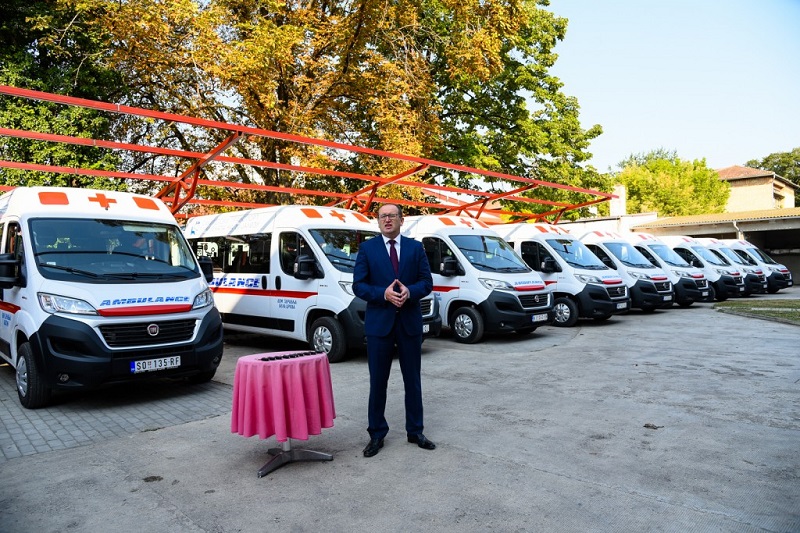 ПОКРАЈИНСКА ВЛАДА ОБЕЗБЕДИЛА ВОЗИЛА ЗА ДИЈАЛИЗУ НАЈУГРОЖЕНИЈИМ ОПШТИНАМА ПОКРАЈИНСКА ВЛАДА ОБЕЗБЕДИЛА ВОЗИЛА ЗА ДИЈАЛИЗУ НАЈУГРОЖЕНИЈИМ ОПШТИНАМА