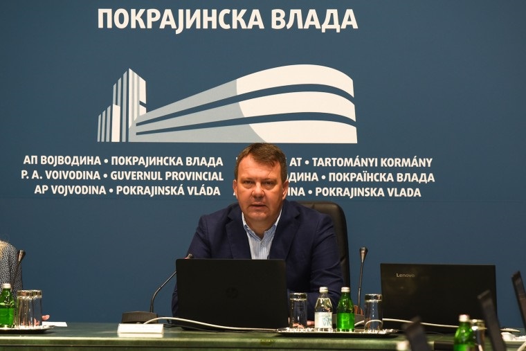 МИРОВИЋ НАЈОШТРИЈЕ ОСУДИО ГРАФИТ МРЖЊЕ У НОВОМ САДУ МИРОВИЋ НАЈОШТРИЈЕ ОСУДИО ГРАФИТ МРЖЊЕ У НОВОМ САДУ
