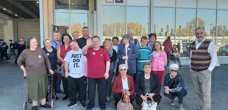 IZ CENTRA ZA SOCIJALNI RAD BAČKI PETROVAC – ZO STREDISKA PRE SOCIÁLNU PRÁCU V BÁČSKOM PETROVCI IZ CENTRA ZA SOCIJALNI RAD BAČKI PETROVAC – ZO STREDISKA PRE SOCIÁLNU PRÁCU V BÁČSKOM PETROVCI