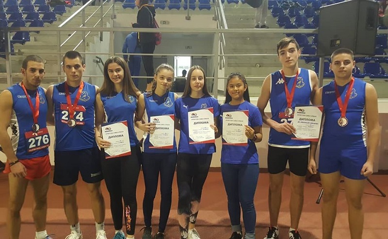 PRVENSTVO SRBIJE ZA STARIJE JUNIORE Tri juniorske medalje za AK Panoniju PRVENSTVO SRBIJE ZA STARIJE JUNIORE Tri juniorske medalje za AK Panoniju