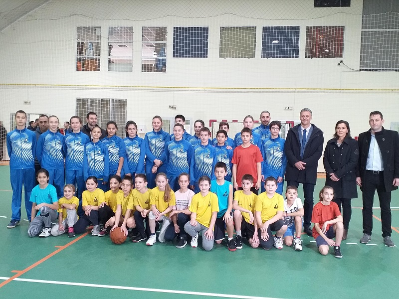 ИЗГРАДЊА СПОРТСКОГ ТЕРЕНА У СРПСКОЈ ЦРЊИ ИЗГРАДЊА СПОРТСКОГ ТЕРЕНА У СРПСКОЈ ЦРЊИ