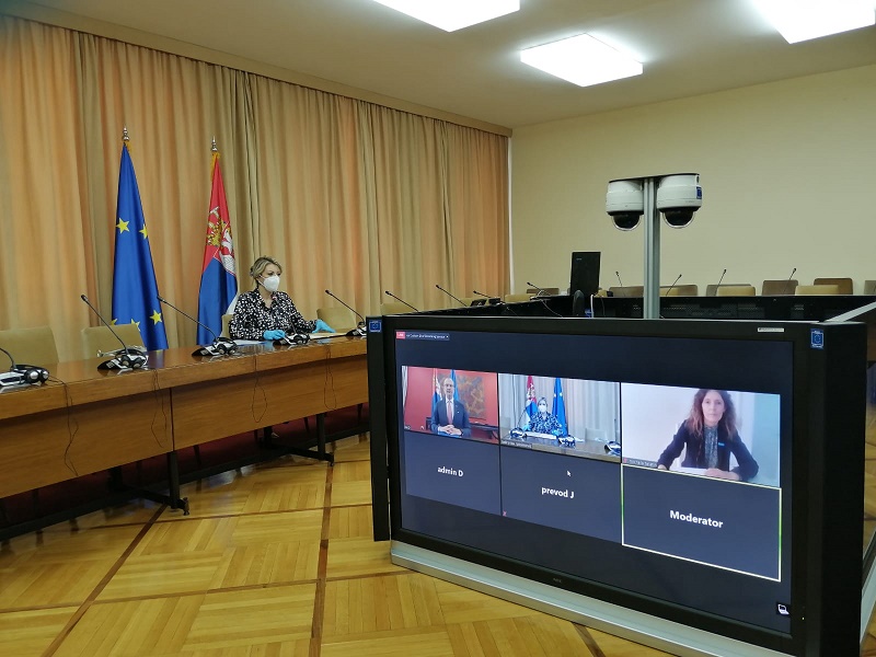 ЈОКСИМОВИЋ И АМБАСАДОРИ ЕУ О БОРБИ ПРОТИВ COVID-19 ЈОКСИМОВИЋ И АМБАСАДОРИ ЕУ О БОРБИ ПРОТИВ COVID-19