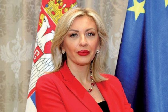 МАЂАРСКА ПОСЛАЛА СРБИЈИ МАСКЕ И ЗАШТИТНА ОДЕЛА МАЂАРСКА ПОСЛАЛА СРБИЈИ МАСКЕ И ЗАШТИТНА ОДЕЛА