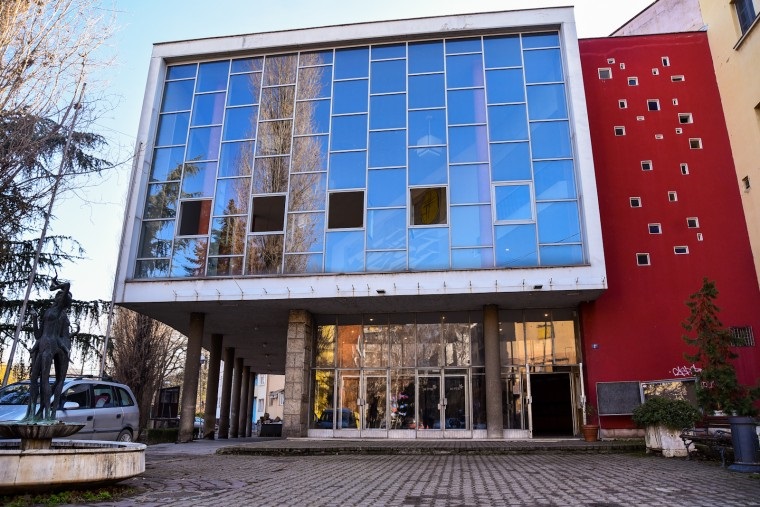 ОБЈЕКАТ РАДИО НОВОГ САДА И СТУДИЈА „М“ ПРЕДАТ ПОКРАЈИНСКОЈ ВЛАДИ ОБЈЕКАТ РАДИО НОВОГ САДА И СТУДИЈА „М“ ПРЕДАТ ПОКРАЈИНСКОЈ ВЛАДИ