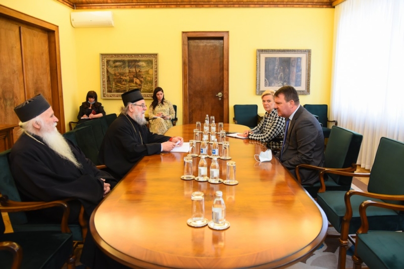 ПРЕДСЕДНИК МИРОВИЋ ПРИМИО ЕПИСКОПА СРЕМСКОГ ВАСИЛИЈА ПРЕДСЕДНИК МИРОВИЋ ПРИМИО ЕПИСКОПА СРЕМСКОГ ВАСИЛИЈА