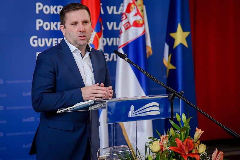 ДОДЕЉЕНЕ СУБВЕНЦИЈЕ ЗА ПРОТИВГРАДНЕ МРЕЖЕ ПОЉОПРИВРЕДНИЦИМА У ВОЈВОДИНИ ДОДЕЉЕНЕ СУБВЕНЦИЈЕ ЗА ПРОТИВГРАДНЕ МРЕЖЕ ПОЉОПРИВРЕДНИЦИМА У ВОЈВОДИНИ