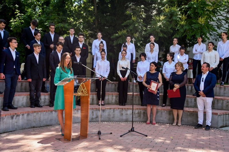 ОБЕЛЕЖЕН ЈУБИЛЕЈ – 95. ГОДИНА АРХИВА ВОЈВОДИНЕ Архивска грађа као најдрагоценији чувар истине ОБЕЛЕЖЕН ЈУБИЛЕЈ – 95. ГОДИНА АРХИВА ВОЈВОДИНЕ Архивска грађа као најдрагоценији чувар истине