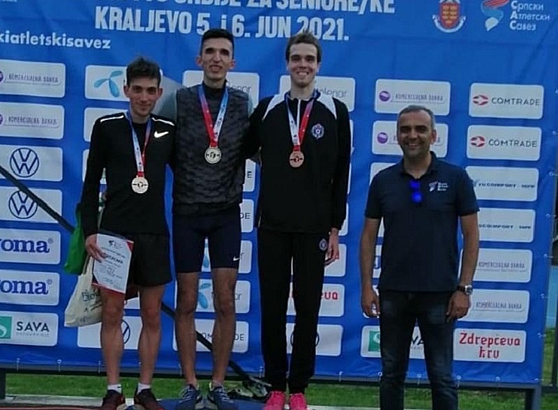 USPEŠAN VIKEND ZA AK HAJDUK MARATON TIM KULA USPEŠAN VIKEND ZA AK HAJDUK MARATON TIM KULA