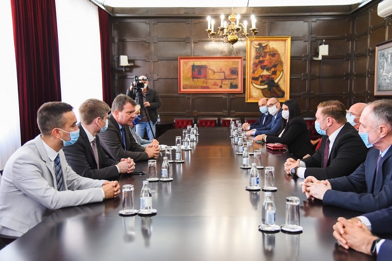 МИРОВИЋ: ПОКРАЈИНСКА ВЛАДА ВЕОМА АКТИВНА У ПОДРШЦИ СРПСКИМ УДРУЖЕЊИМА У РЕГИОНУ МИРОВИЋ: ПОКРАЈИНСКА ВЛАДА ВЕОМА АКТИВНА У ПОДРШЦИ СРПСКИМ УДРУЖЕЊИМА У РЕГИОНУ